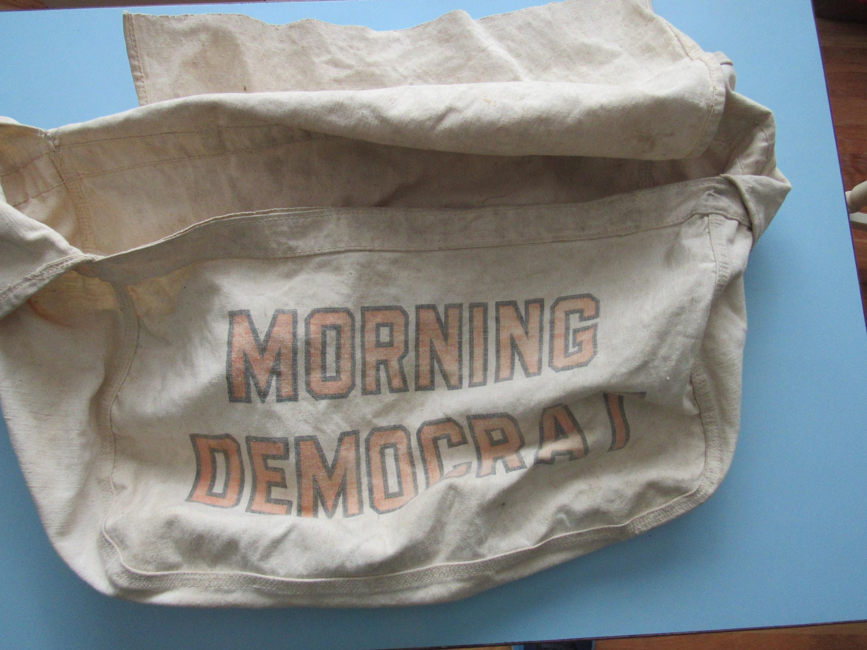 50s〜60s Newspaper Delivery Bag Vintage s-l400.jpg