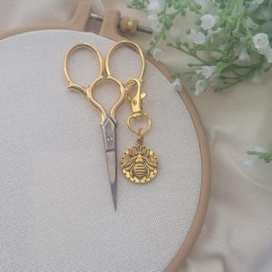 Gold round bee Zipper Pull - versatile, doubles as a scissor fob