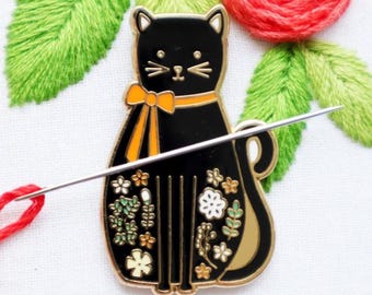 Black Cat Needle Minder Fall Halloween Stitching Accessory