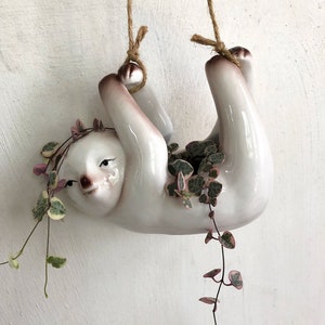 Hanging Sloth Planter, Succulent Planter, Sloth Pot, Sloth, Hanging Planter, Hanging Pot, Hanging Basket, Cute Planter, Animal Planter