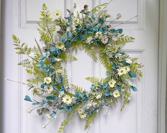 Large Daisy and Eucalyptus Wreath ~ for Spring and Summer ~ 24 Inches