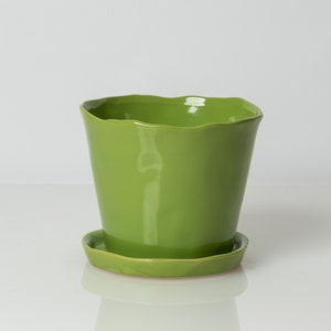 Large Green Pot, Green Planter, 4 Inch Pot, 4 Inch Planter, Garden Pot, Flower Pot, Small Plant Pot, Ceramic Pot with Saucer, Wonky Pot