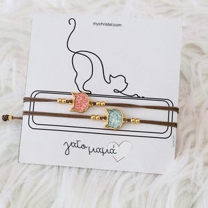 braccialetto gatto, mamma gatto, braccialetto gatto con biglietto, gioielli greci, gioielli gatto, regalo amante dei gatti per lei, biglietto greco, gatti etsy, regalo mamma gatto, grecia