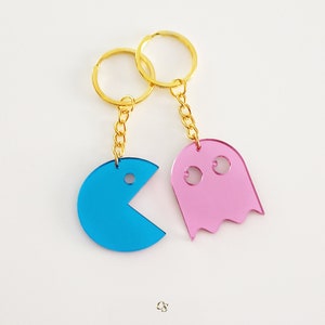 keychain for couples, two keychains, ghost keychain, keychains set, game character keychain, keychain set for friends, plexiglass, keyring
