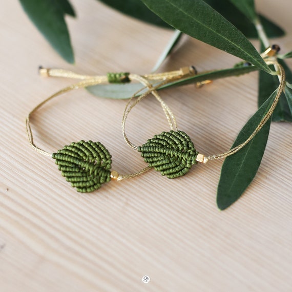 Leaf Green Bracelet – Low Tide Island Design