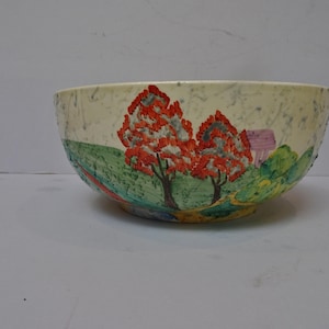 Clarice Cliff Patina Country Bizarre Fruit Bowl. 1930s