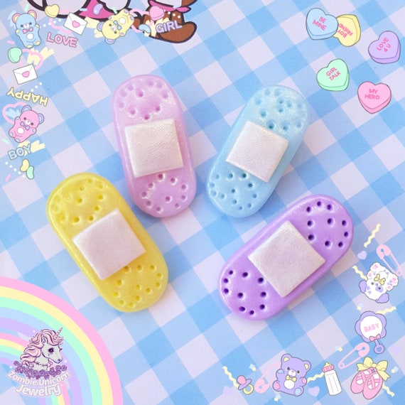 Kawaii Care Mini Bandage Hair Clips / Menhera / Yamikawa 