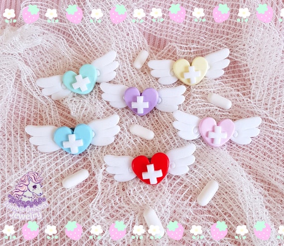 Heavenly Nurse Hair Clips / Menhera / Sickly Cute / Nurse - Etsy display picture 3