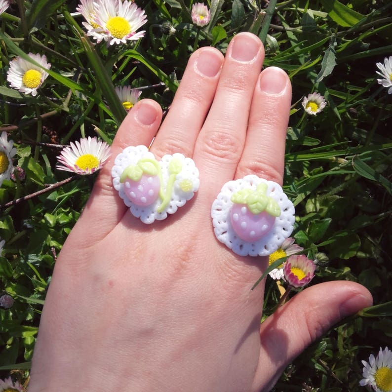 Strawberry angel doily rings yumekawaii lolita kawaii