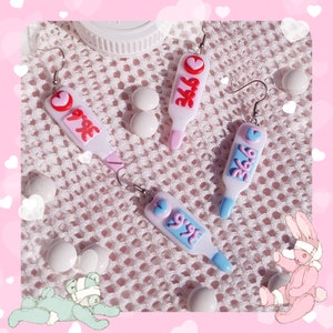 Kawaii Hospital thermometer earrings / menhera / yamikawaii