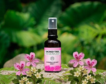 SHINING HEART MIST Shamanic Aura & Space Spray to synergia świętych amazońskich roślin mistrzowskich, olejków eterycznych i icaros, pieśni uzdrawiających.