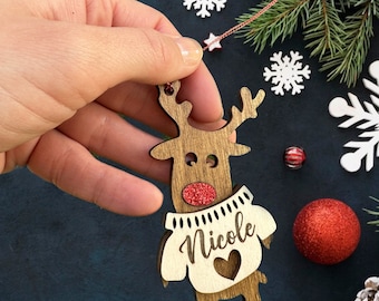 Adorno navideño de reno personalizado: Etiqueta de madera contrachapada para calcetín