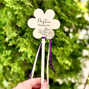 Wedding Flower Wand for Flower Girl, Personalized Flower Girl Wand, Magic Wand for Wedding, Star Floral Wand, Fairy Wand Wedding Accessories
