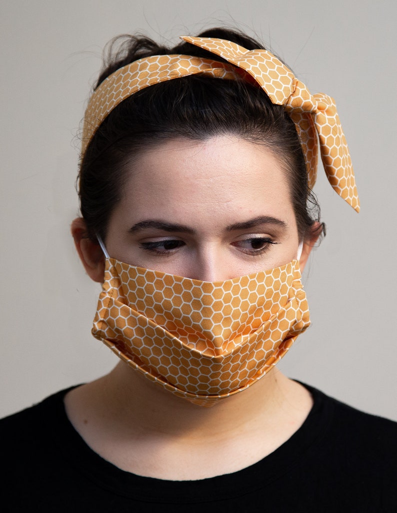 AUSTRALIA Organic cotton face mask // fabric // washable // Etsy