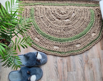 Washable Half circle 100% eco-friendly and durable jute rug. 31 x 21 inches (78 x 53 cm).