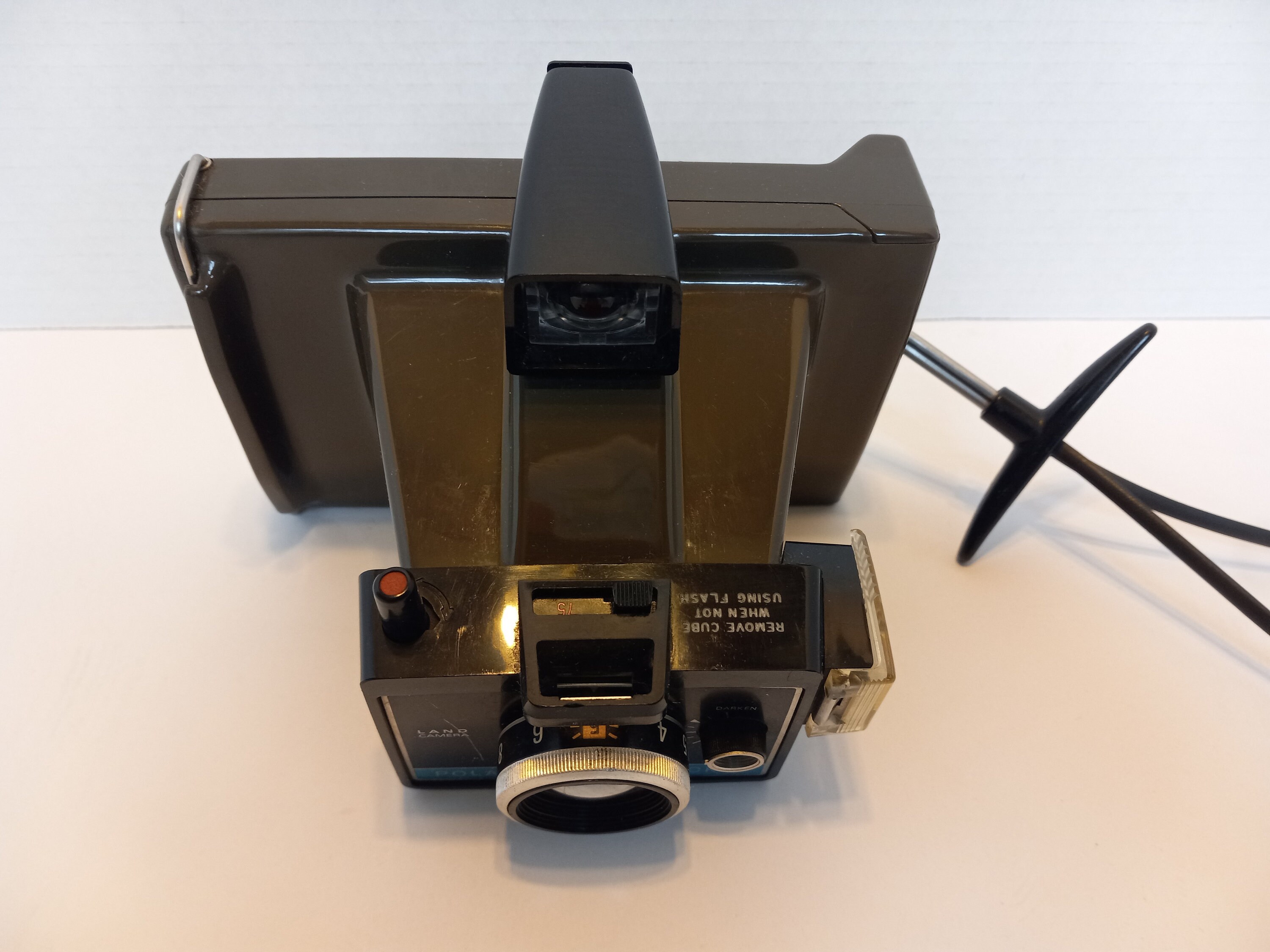 Polaroid: Colorpack II Price Guide: estimate a camera value