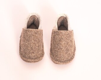 Kids' Slippers