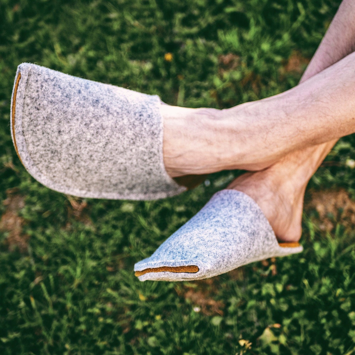 mens felt slippers