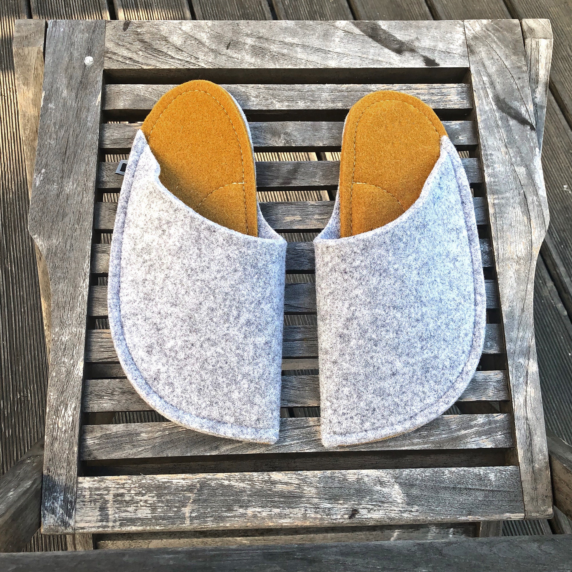 mens felt slippers
