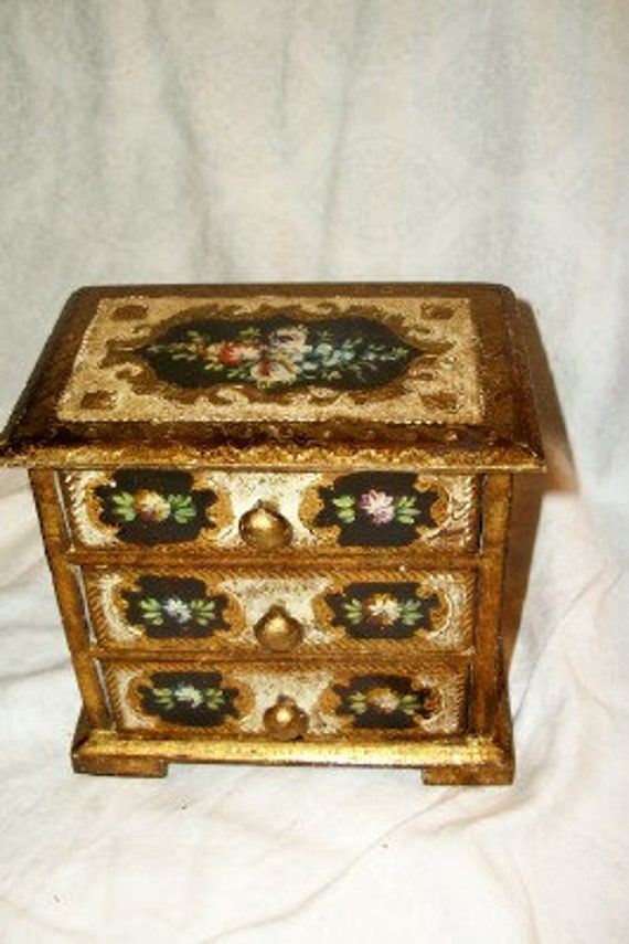 Mid Century Italian Florentine Toleware Gilt Wood 