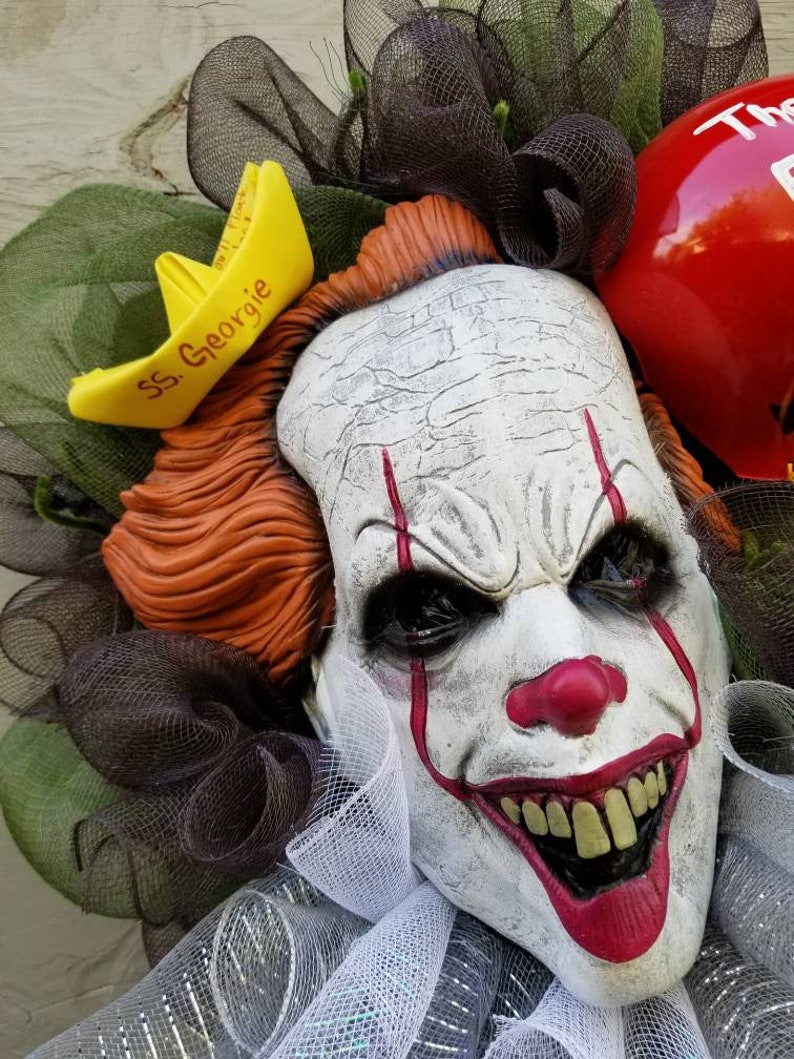 Creepy Pennywise Halloween Wreath Pennywise Clown Wreath We Etsy