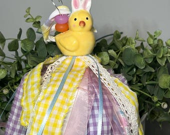 Handmade Mini Easter Tassel, Vintage & New Salt and Pepper Shaker- Spring Decorations, Easter Tiered Tray