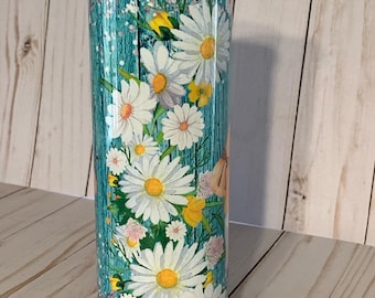 Spring Gnome Tumbler, 20oz Stainless Steel Cup, Travel Cup, White Daisy Flowers , Spring Gnomes