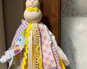 Handmade Mini Easter Tassel, Vintage & New Salt and Pepper Shaker- Spring Decorations, Easter Tiered Tray