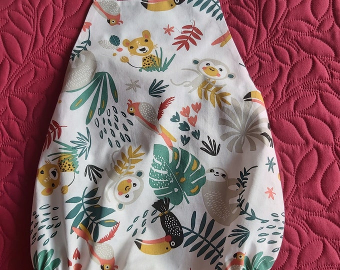 Pretty little romper with savannah prints on a white background, in oéko-tex cotton 18/24 months