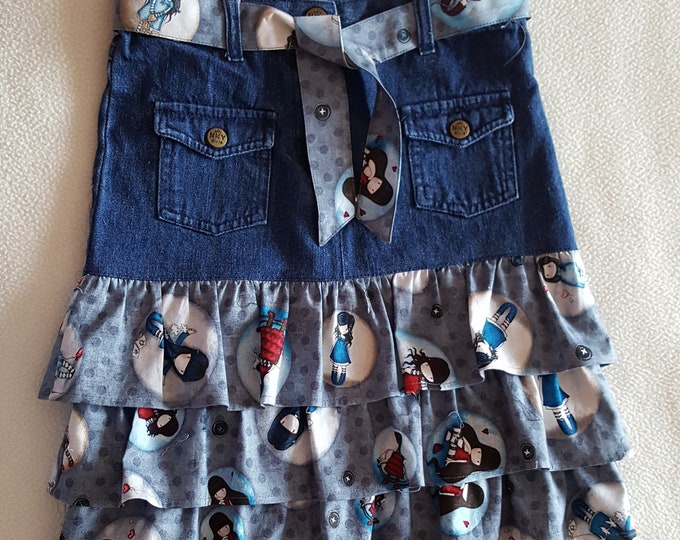 Denim skirt and cotton ruffles with all its prints, size 8 years