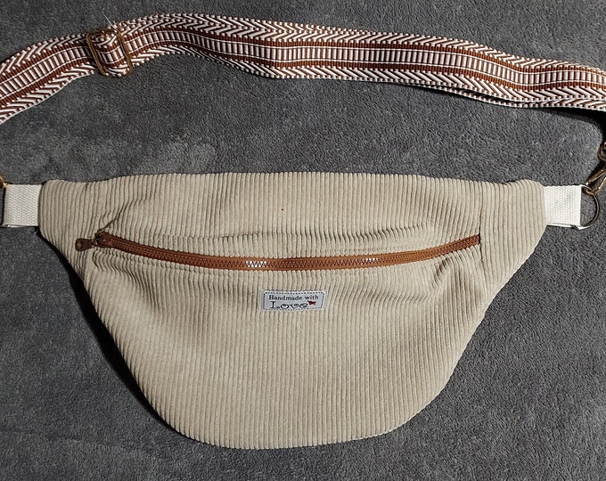 Beige velvet fanny pack, brown zipper, 2 different straps, the choice is yours
