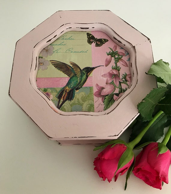 Pink vintage octagonal trinket box - image 1