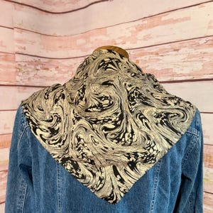 Vintage Graphic Swirl Square Scarf ~ Silky Lightweight Spring Summer 70s Style Head Scarf Bandana