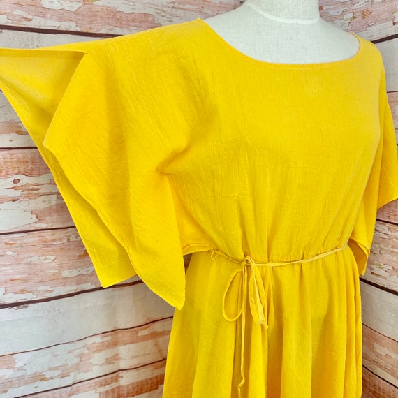 Vintage 90s Bright Yellow Cotton Summer fit and f… - image 2