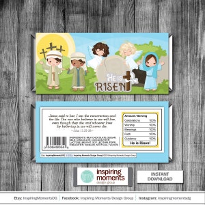 Puede incluir: Un envoltorio de barra de chocolate de Pascua imprimible con una ilustración colorida de tres ángeles y una tumba de piedra con el texto "¡Ha resucitado!" y un versículo bíblico de Juan 11:25-26. El envoltorio también incluye una tabla con el texto "Cantidad/Servicio" y una lista de categorías con un valor porcentual del 100% para cada una. Las categorías incluyen: Celebraciones, Adoración, Bendiciones, Fe y Guía. El envoltorio también incluye el texto "¡Ha resucitado!" en la parte inferior.