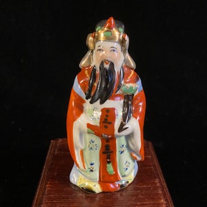 Chinese Famille Rose Porcelain Figurine