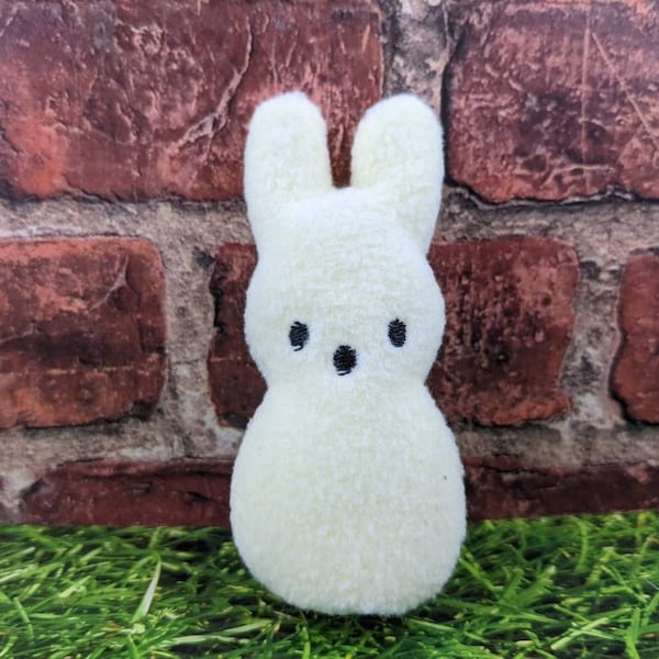Marshmallow Bunnies/ Peeps/Easter/Catnip Toy/ Organic Catnip Blends