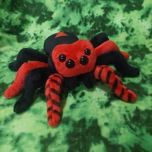 Large Jumping Spider Plush/Spider/Arachnid/Red & Black Morticia