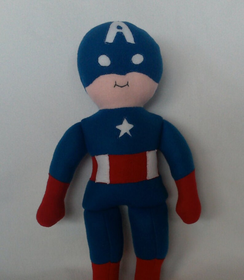 Super Dorable - Captain America - plyschfigur för pojkar bild 3