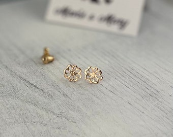 14k Yellow Gold fill Daisy studs