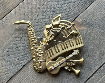 AJC Musical instruments Pin Brooch Vintage Gold Tone Jewelry