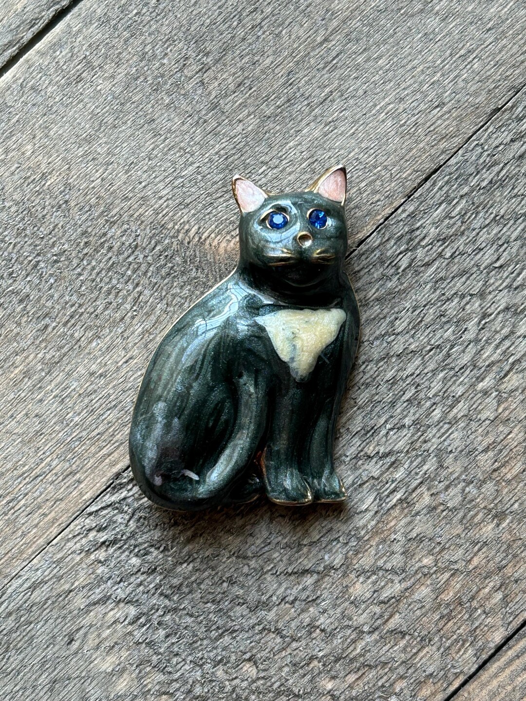 Vintage Enamel Cat Pin Brooch Gold Tone Rhinestone Eyes Costume Figural ...