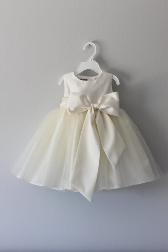 Handmade flower girl dress tulle dress 