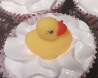 Natural Cupcake Bubble Bars with Rubber Duck - Plumeria Scent