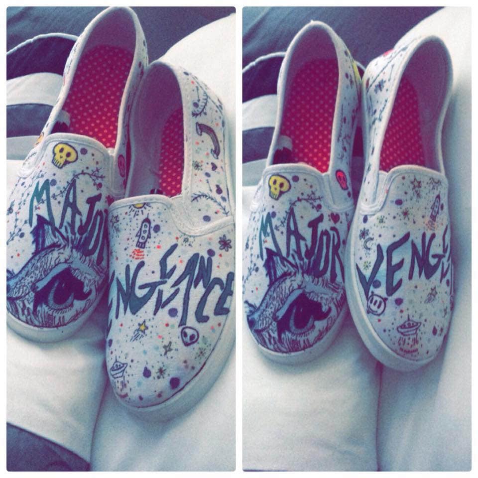 custom printed canvas shoes