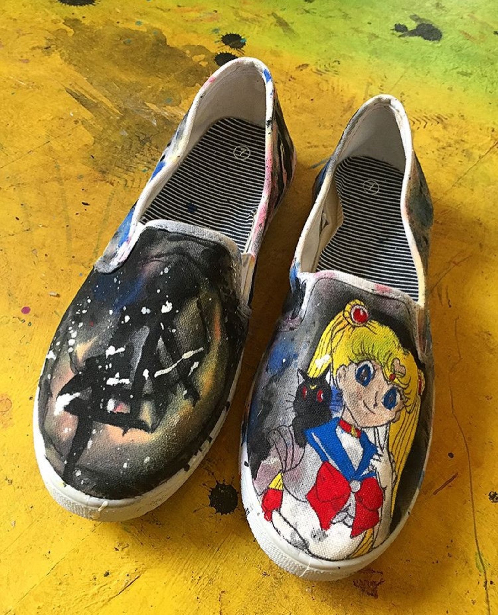 custom printed canvas shoes