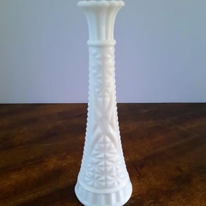 Vintage Anchor Hocking Bud Vase