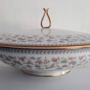 Noritake Sharlene Pattern Round Covered Vegetable Dish