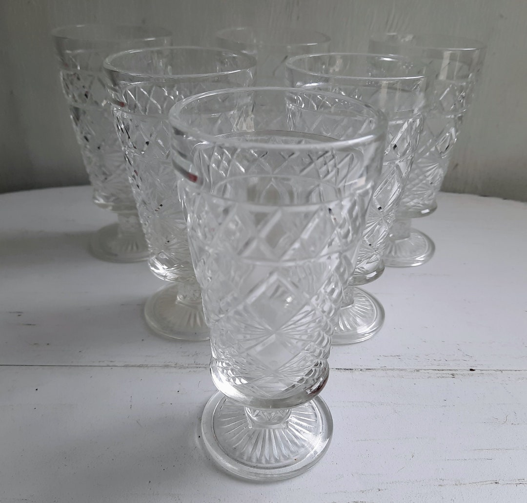 Set of 6 Big Top Peanut Butter Juice Glasses by Hazelatlas Etsy