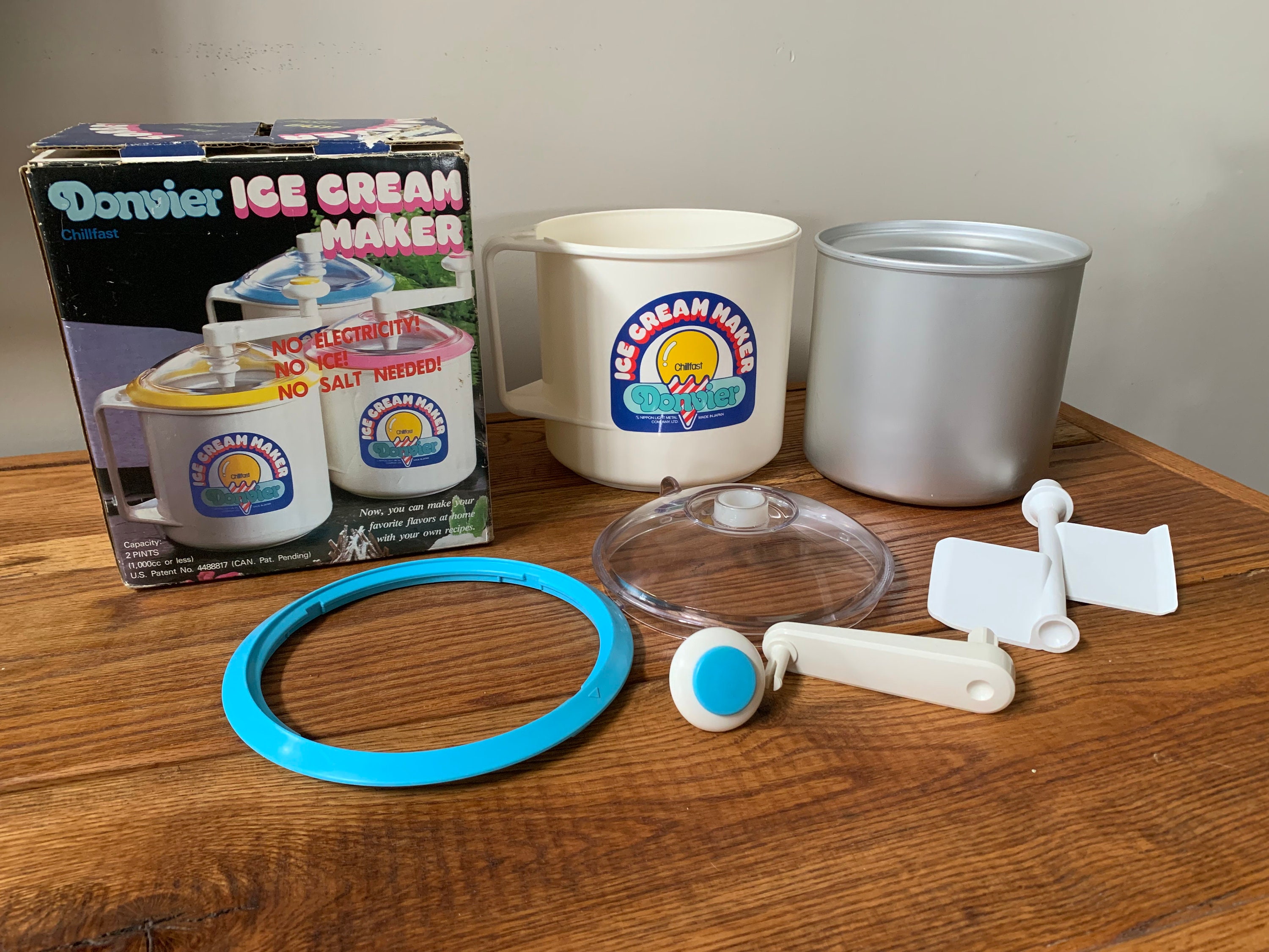 Kids Ice Cream Maker CUSTARD MAKER COLECO TASTY Manual Crank Ice Cream  Machine